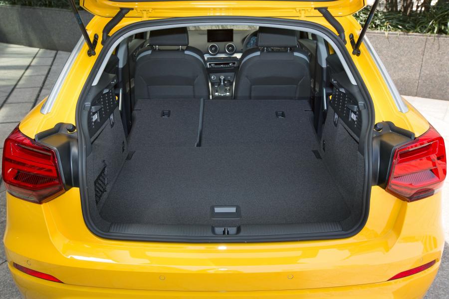 Багажник Audi Q2 TFSI Quattro Sport 2017 года  (JP) (фото 14 из 25)